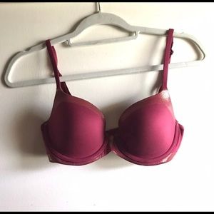 VS Bra 32D